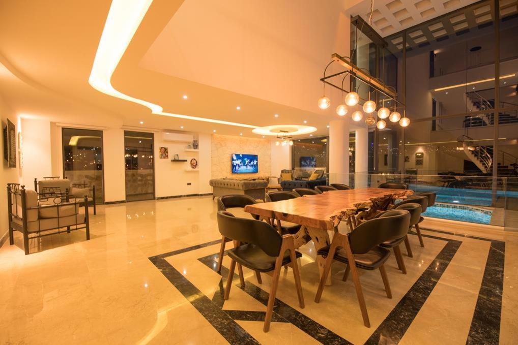 Villa Unlimited 2 Luxury 6 Bedroom Villa Kaş Luaran gambar