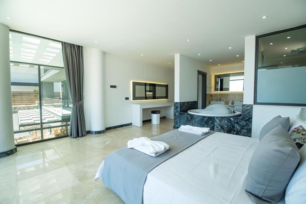 Villa Unlimited 2 Luxury 6 Bedroom Villa Kaş Luaran gambar